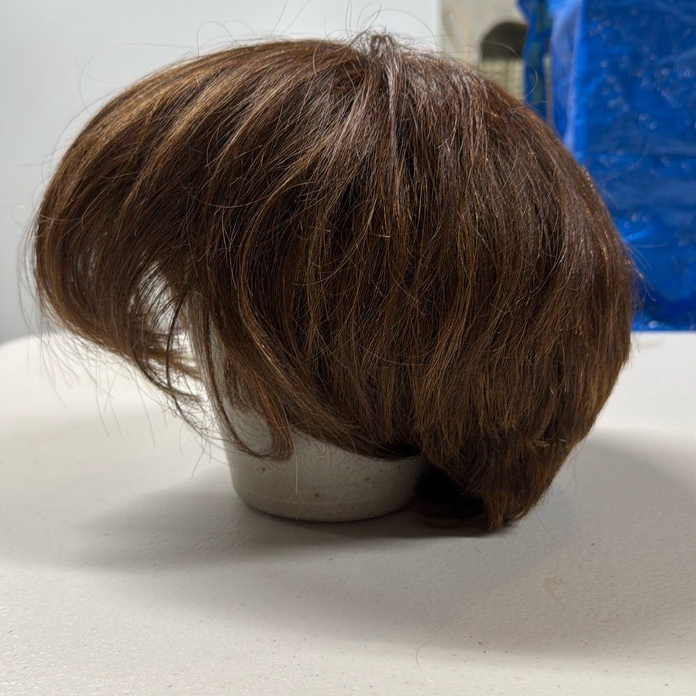 Wig - Picture 2 of 6